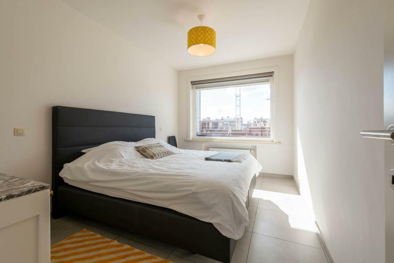 Modern Apartment With Free Parking ออสเทนด์ ภายนอก รูปภาพ